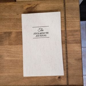The Five Minute Journal Book